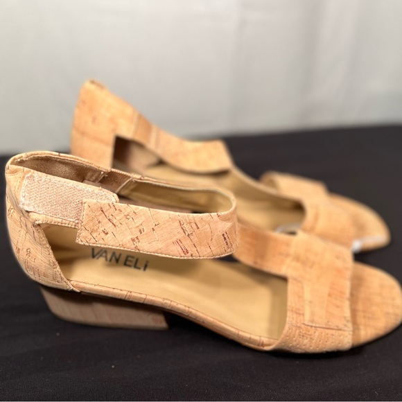 VANELi Womens sandal Calyx Tan Ankle Strap Heels Size 9.5 - Picture 8 of 10
